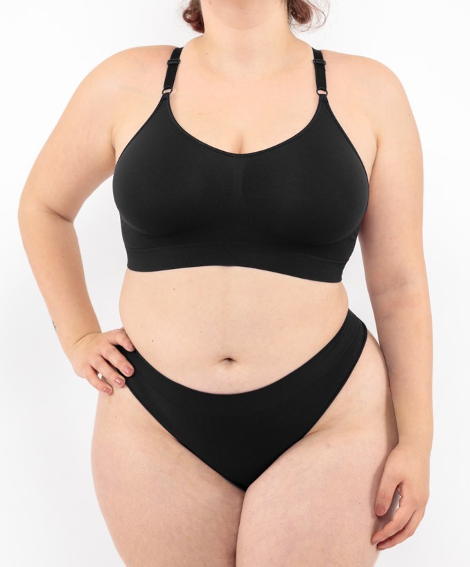 Complete Bralette Set With Applied Adjustable Straps and Thong Black