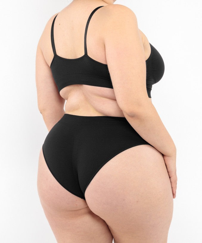 Bralette con Spallini Regolabili Nero Curvy per Taglie Forti Plus Size Dietro | Leela Lab