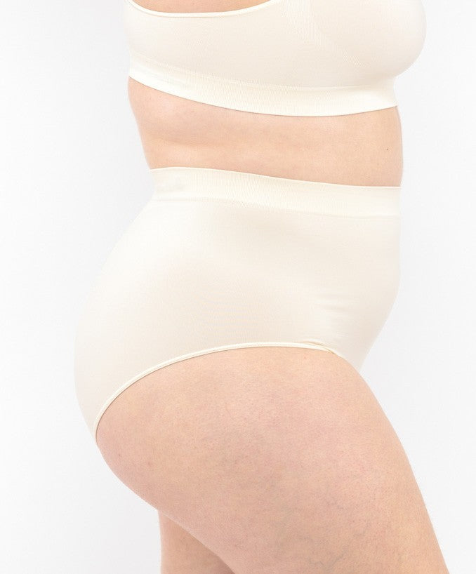 Slip vita alta cipria seamless curvy taglie forti 